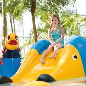 https://familienhotel-therme-erding.com-bavaria.com