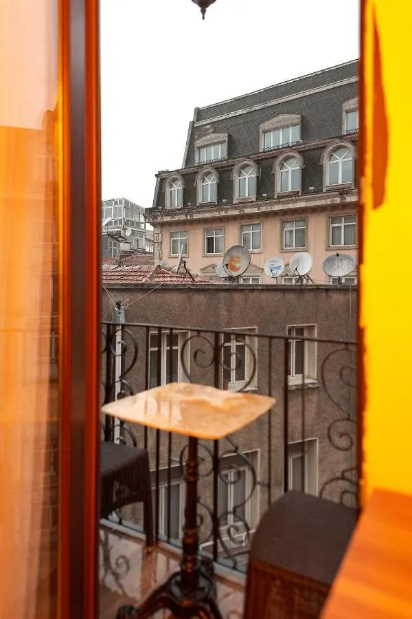 Hotel Di Poesia Estambul