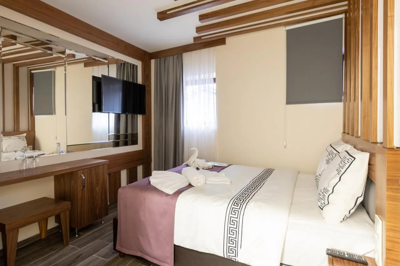 Hotel Di Poesia Estambul